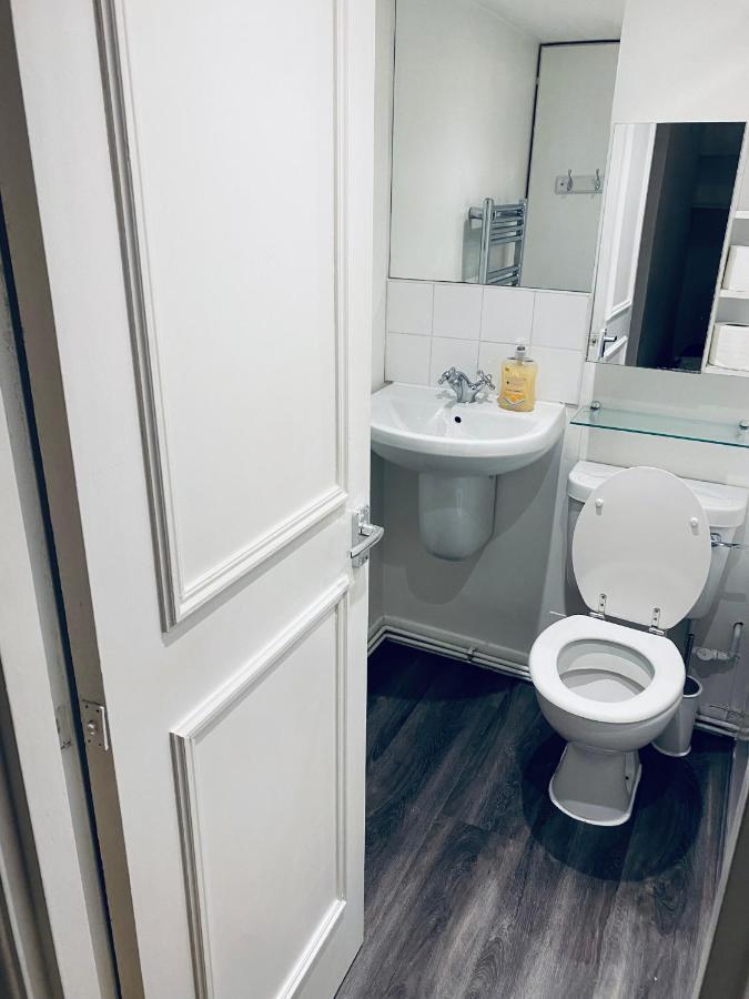 Kensington One Bed Apartment Suite Londres Exterior foto
